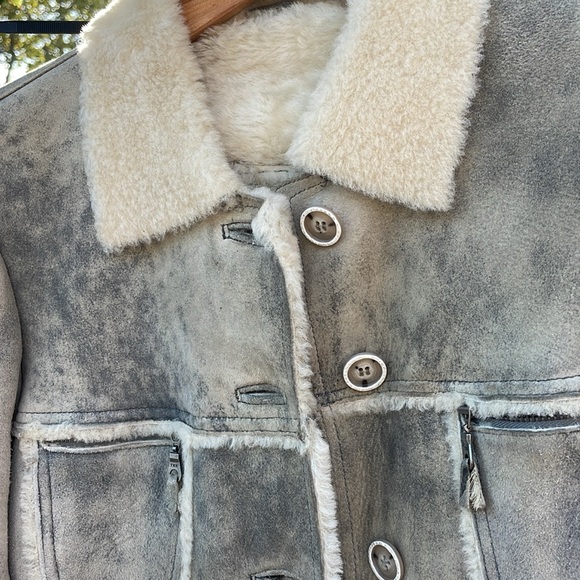 Shearling jacket - Picture 2 of 11